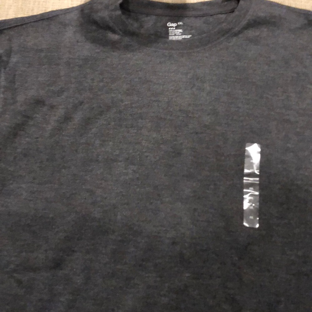 Gray Gap long sleeve pull over